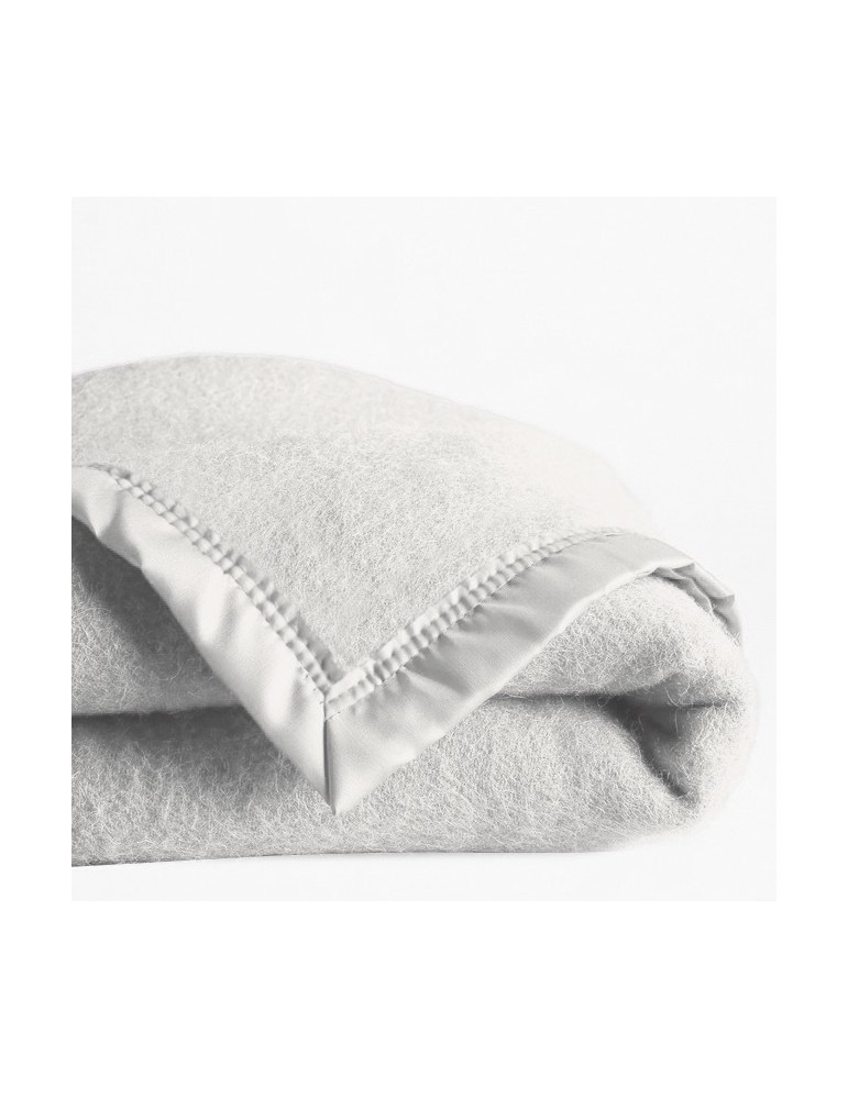 Couverture De Mamie 2 Personnes Ivoire 260 X 220 2190015000