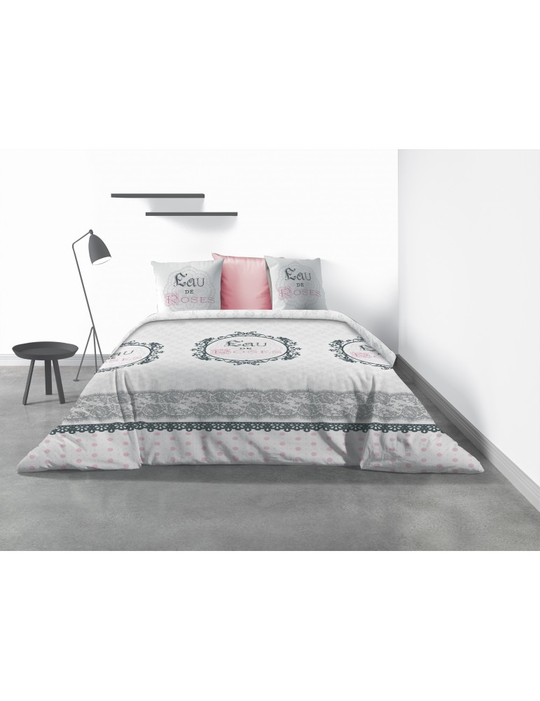 Parure de lit 2 personnes Eau de rose avec housse de couette et taies d'oreiller Imprimé 240 x 220 4353000503Les Ateliers du ... Parure de lit 2 personnes Eau de rose avec housse de couette et taies d'oreiller Imprimé 240 x 220 4353000503Les Ateliers du ...