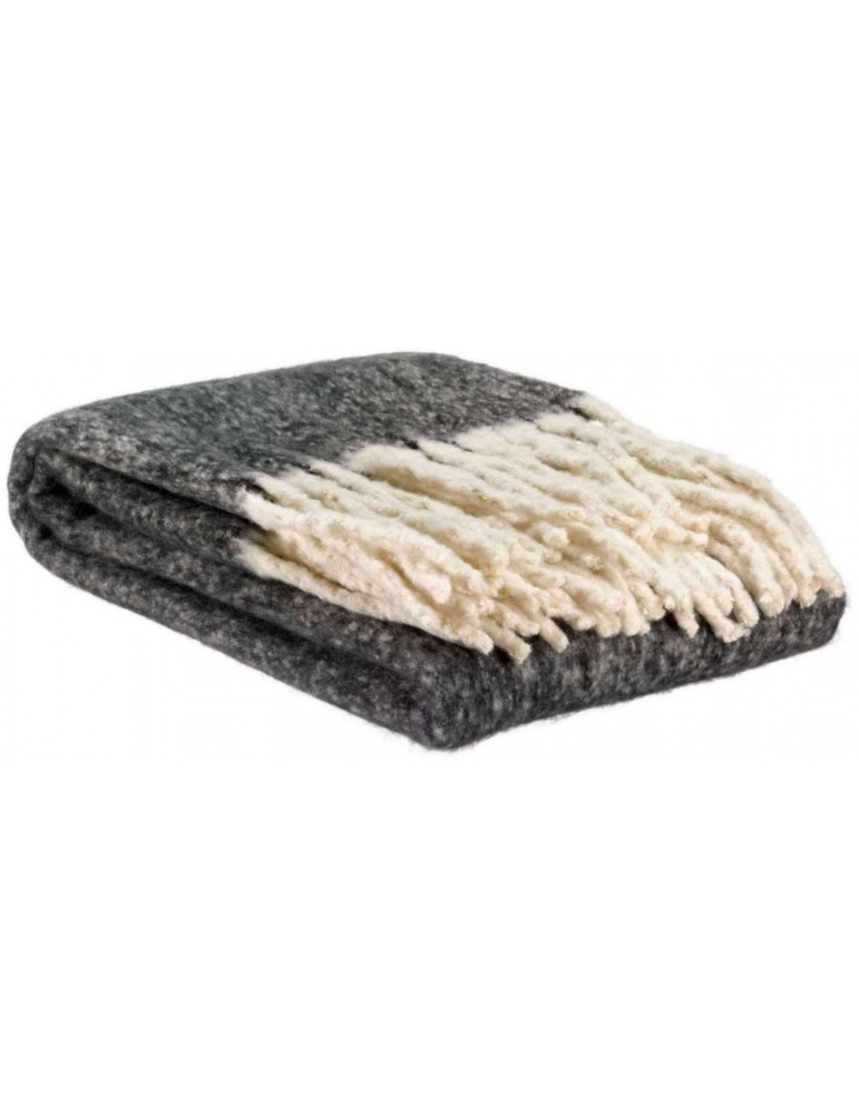 Plaid uni recyclé Isabel Caviar 130 x 160 4351075000Vivaraise Plaid uni recyclé Isabel Caviar 130 x 160 4351075000Vivaraise