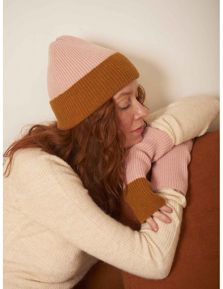 Bonnet Benny Blush 21 x 23 3000550000La Cerise sur le Gâteau Bonnet Benny Blush 21 x 23 3000550000La Cerise sur le Gâteau