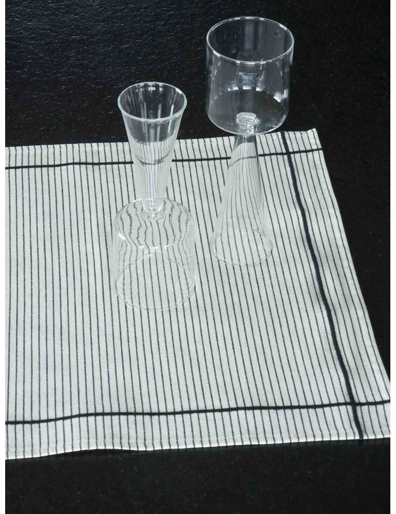 Lot de 2 sets de table Léonie Caviar 40 x 50 3000464002La Cerise sur le Gâteau Lot de 2 sets de table Léonie Caviar 40 x 50 3000464002La Cerise sur le Gâteau