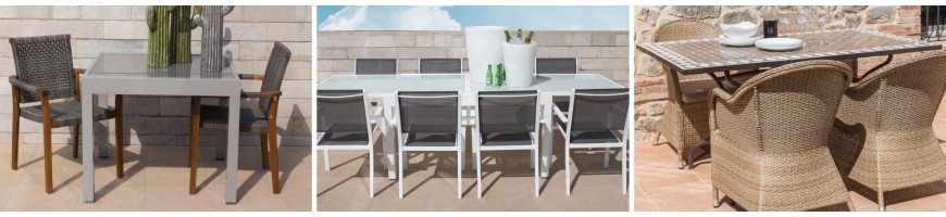 Lot de table et chaises de jardin