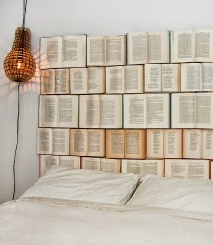 tete de lit livres ouvert